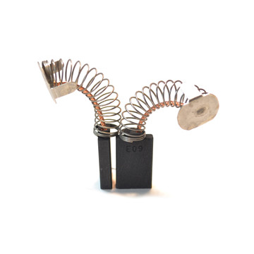 +Jeu 2 Charbons / Wacker Da-6,35x19x28,5