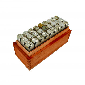 Alphabet à frapper endroit  - hauteur 15 mm